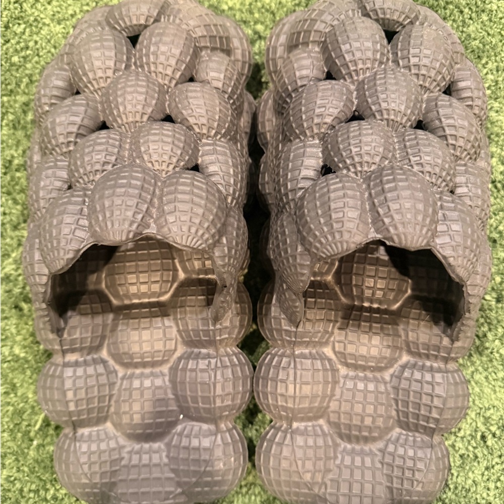 Black Bubble slides